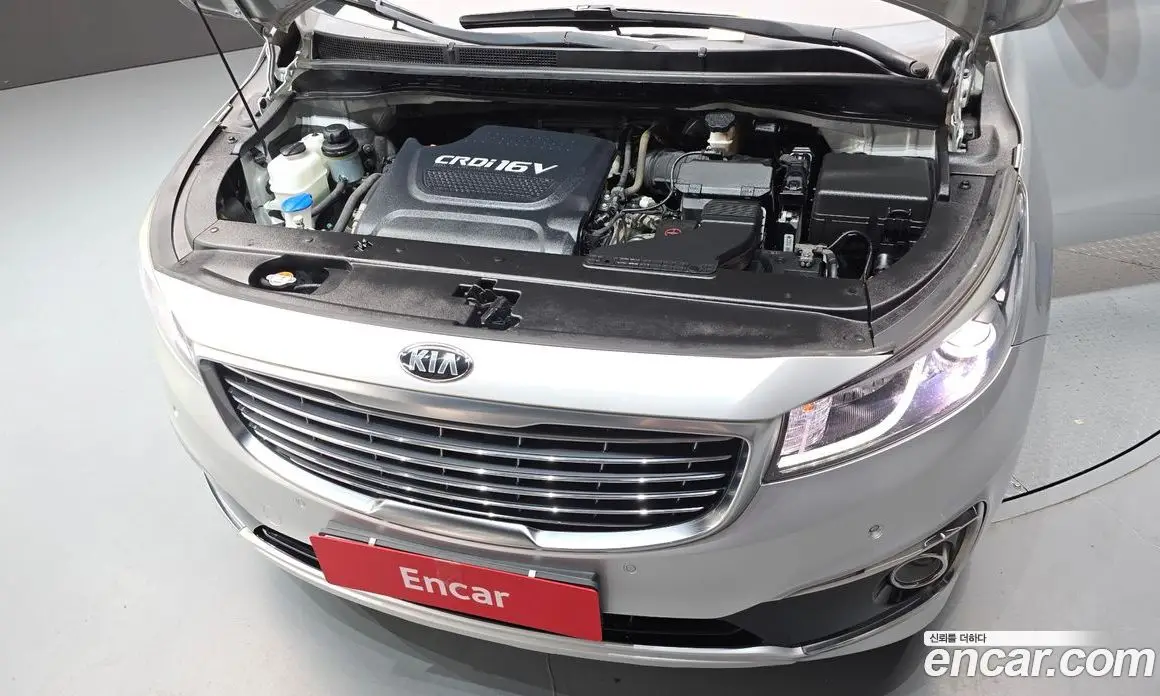 Kia Carnival 2016 2.2 автомат (гидро), фото 6