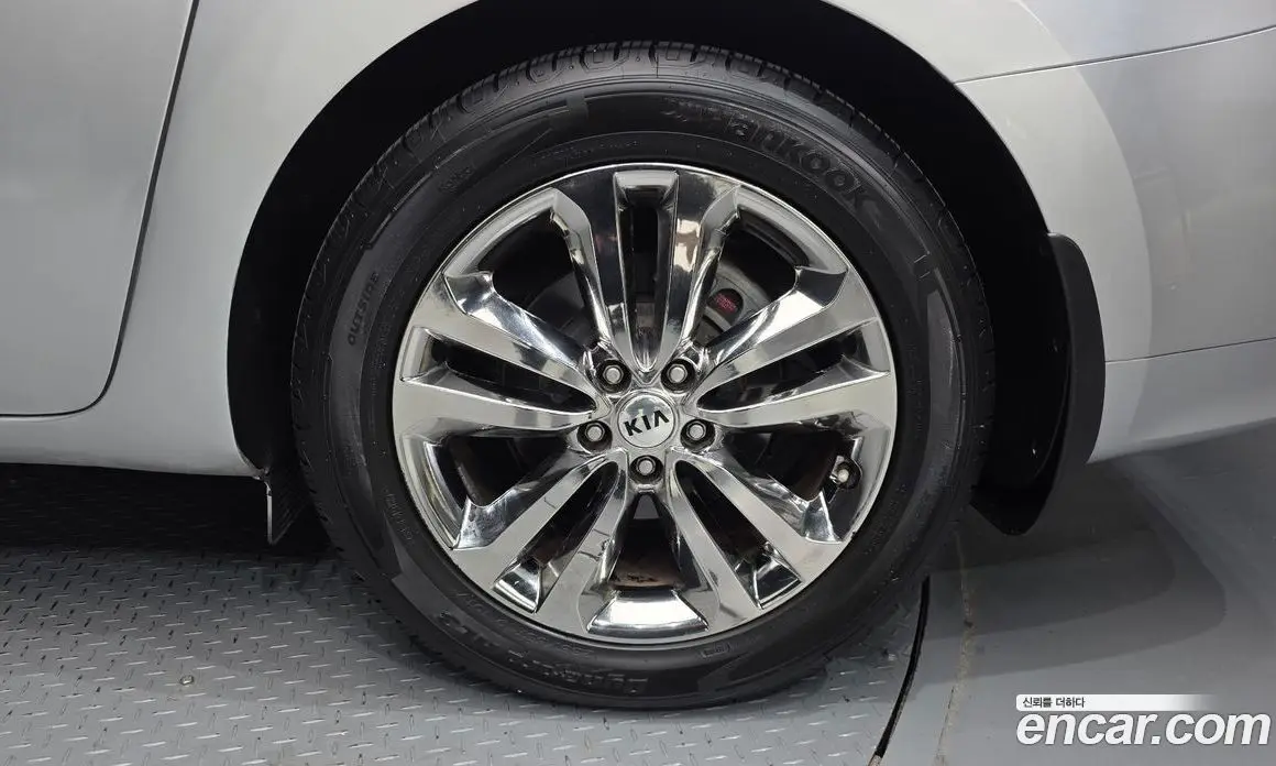 Kia Carnival 2016 2.2 автомат (гидро), фото 7