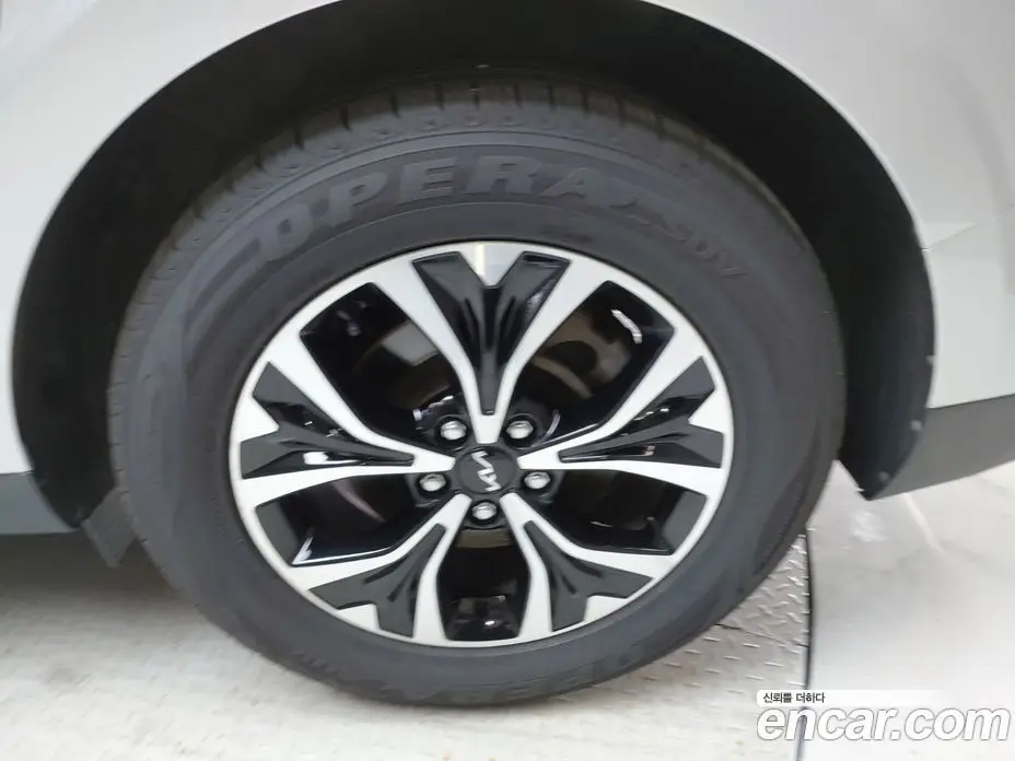 Kia Carnival 2022 3.5 автомат (гидро), фото 7
