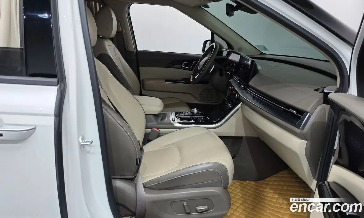 Kia Carnival 2022 3.5 автомат (гидро), фото 16 Kia Carnival 2022 3.5 автомат (гидро), фото 16