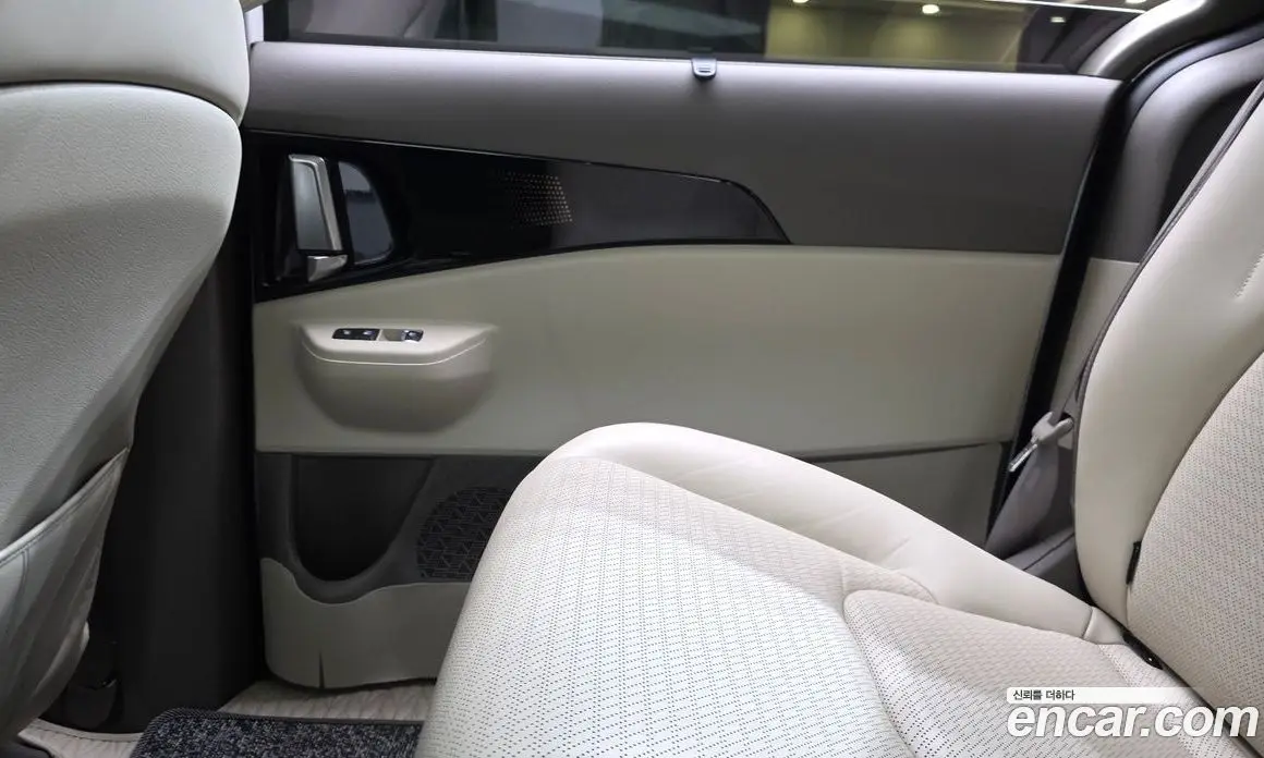 Kia Carnival 2024 3.5 автомат (гидро), фото 15