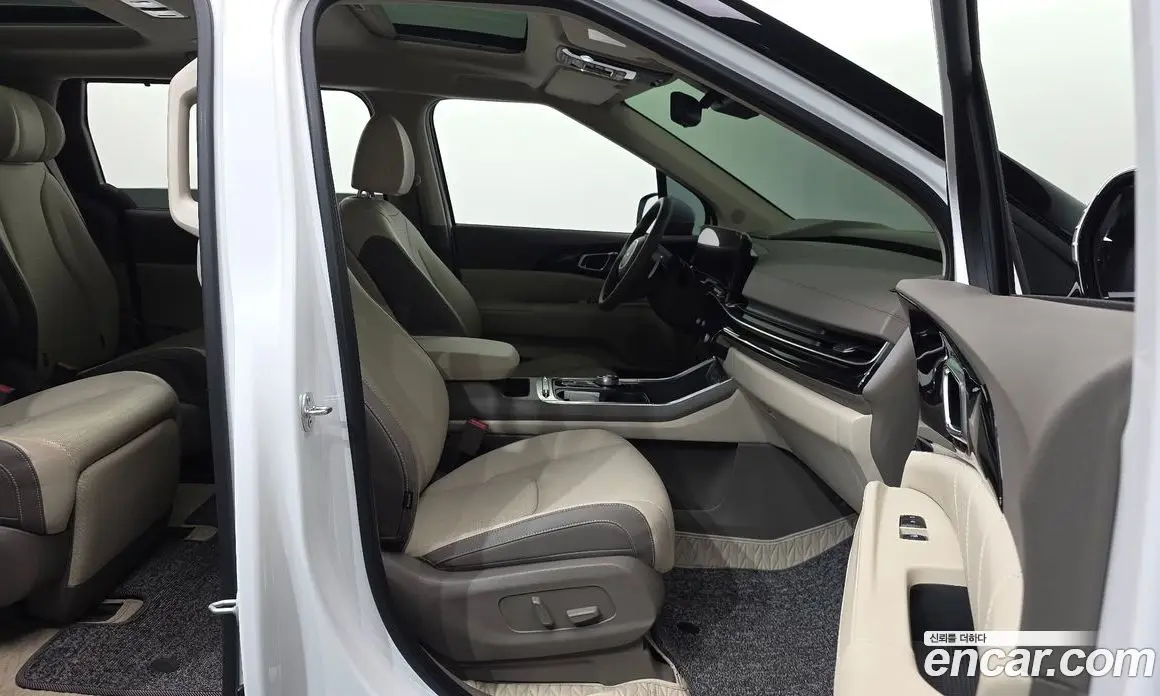 Kia Carnival 2024 3.5 автомат (гидро), фото 17