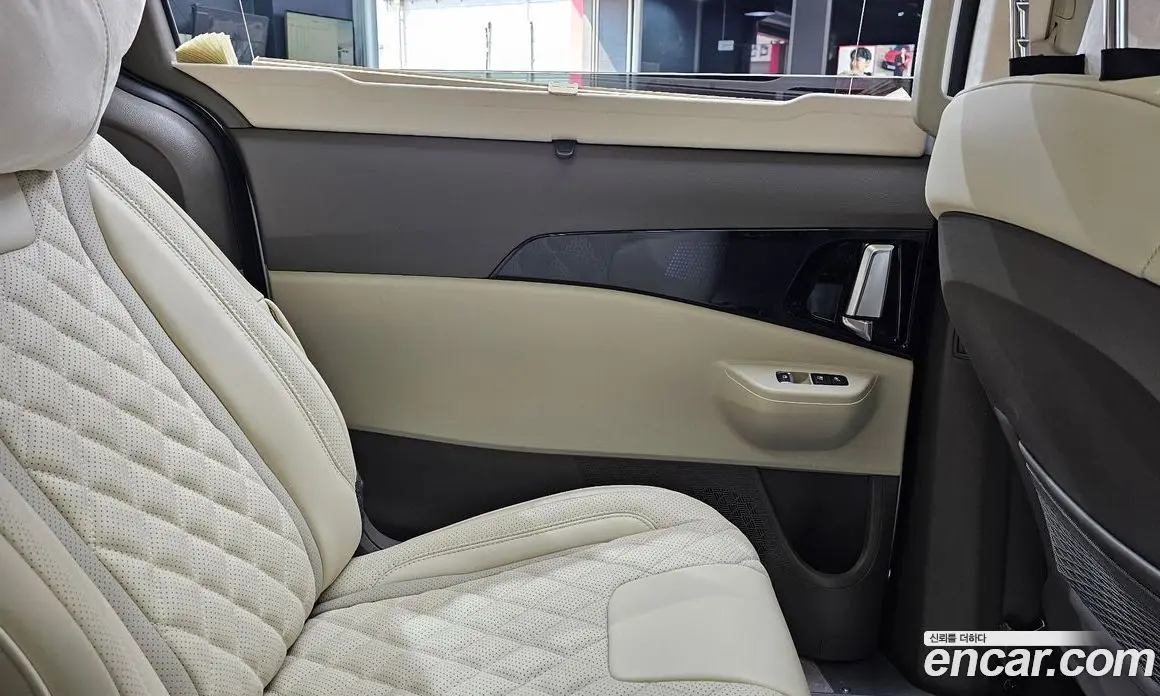 Kia Carnival 2025 3.5 автомат (гидро), фото 15 Kia Carnival 2025 3.5 автомат (гидро), фото 15