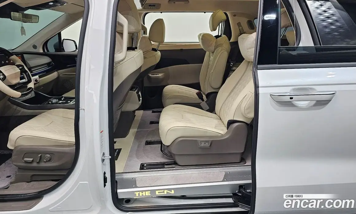 Kia Carnival 2025 3.5 автомат (гидро), фото 16 Kia Carnival 2025 3.5 автомат (гидро), фото 16