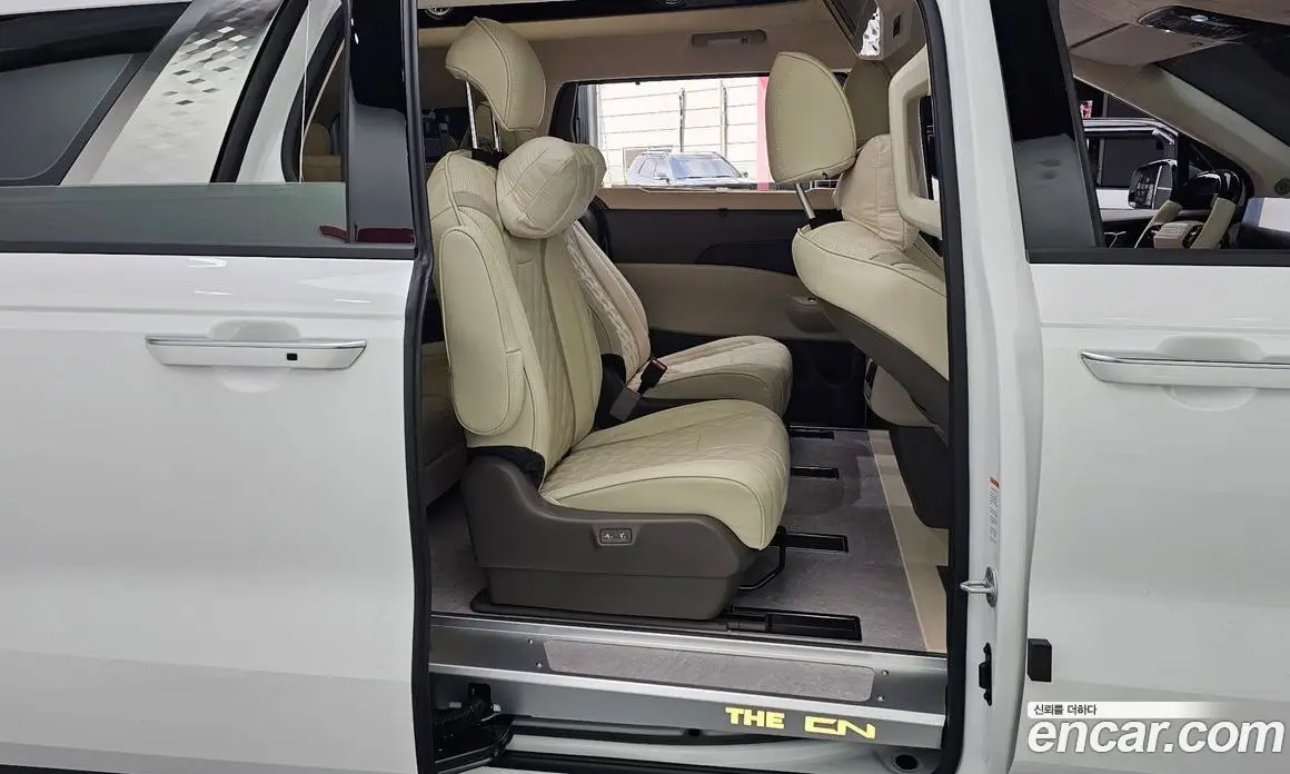 Kia Carnival 2025 3.5 автомат (гидро), фото 18 Kia Carnival 2025 3.5 автомат (гидро), фото 18