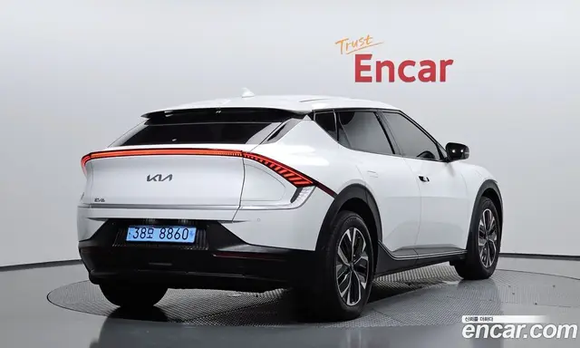 Kia EV6 2023 0.1 автомат (гидро), миниатюра 2 Kia EV6 2023 0.1 автомат (гидро), миниатюра 2