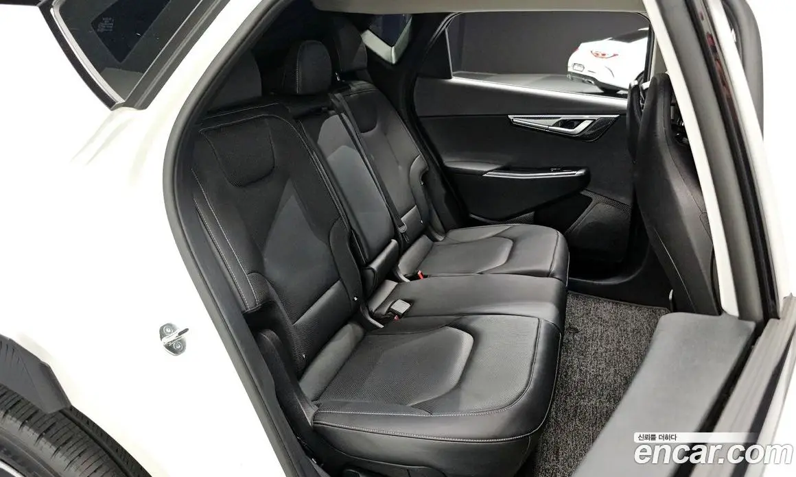 Kia EV6 2023 0.1 автомат (гидро), фото 17 Kia EV6 2023 0.1 автомат (гидро), фото 17