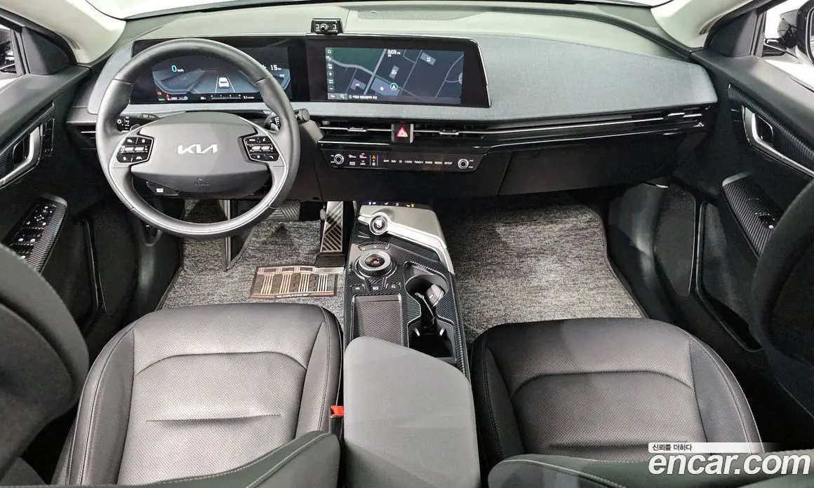 Kia EV6 2023 0.1 автомат (гидро), фото 10 Kia EV6 2023 0.1 автомат (гидро), фото 10