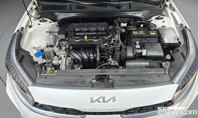 Kia K3 2022 1.6 автомат (гидро), миниатюра 6