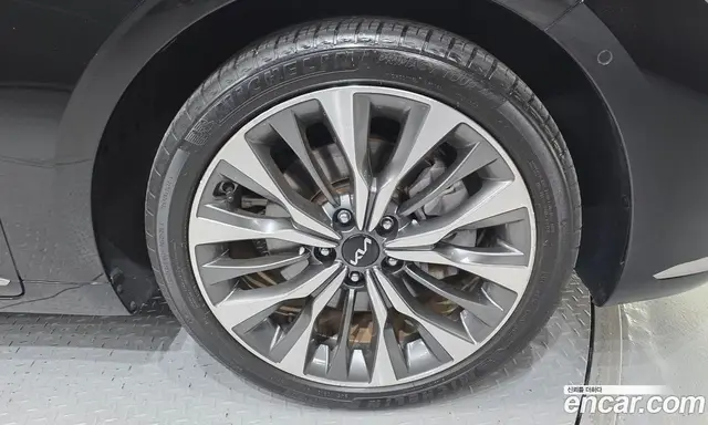 Kia K8 2023 2.5 автомат (гидро), миниатюра 5