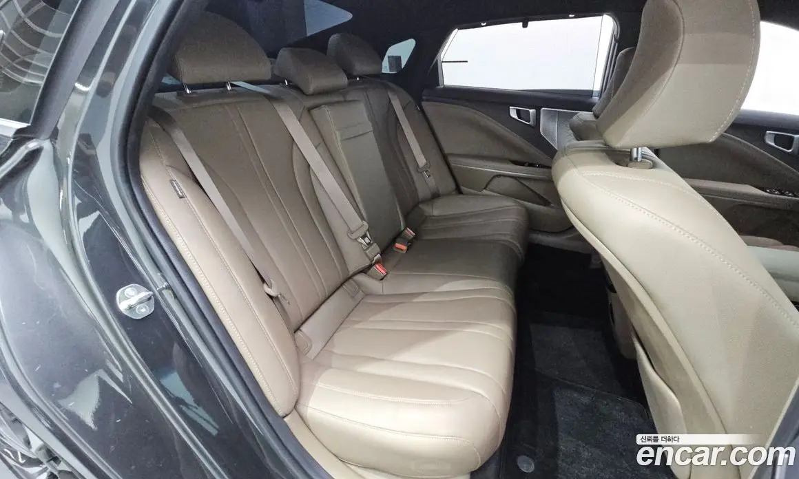 Kia K8 2024 2.5 автомат (гидро), фото 16 Kia K8 2024 2.5 автомат (гидро), фото 16