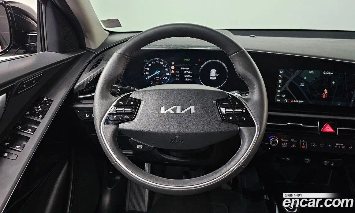 Kia Niro 2022 0.2 автомат (гидро), фото 19 Kia Niro 2022 0.2 автомат (гидро), фото 19