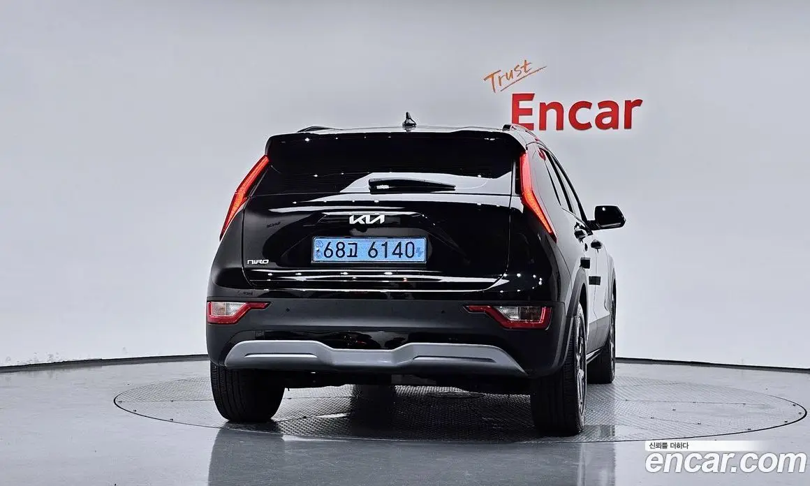 Kia Niro 2022 0.2 автомат (гидро), фото 4 Kia Niro 2022 0.2 автомат (гидро), фото 4