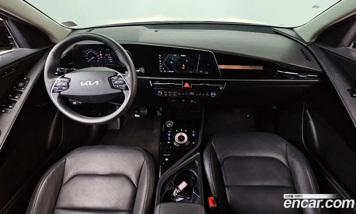 Kia Niro 2022 0.2 автомат (гидро), фото 10 Kia Niro 2022 0.2 автомат (гидро), фото 10