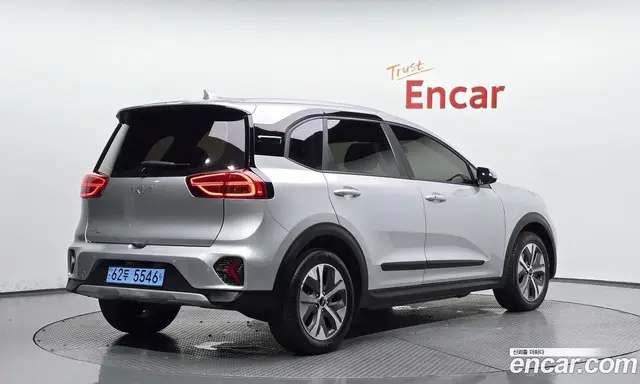 Kia Niro, 2022, 37 869 км Kia Niro, 2022, 37 869 км