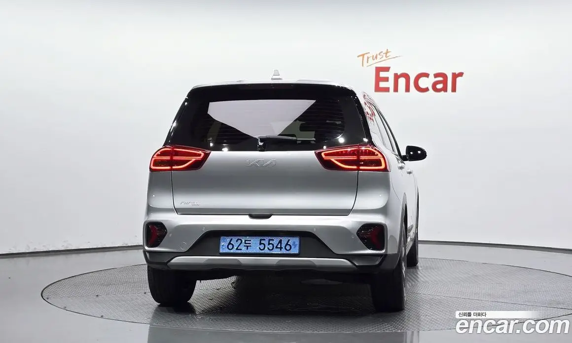 Kia Niro 2022 0.2 автомат (гидро), фото 3 Kia Niro 2022 0.2 автомат (гидро), фото 3