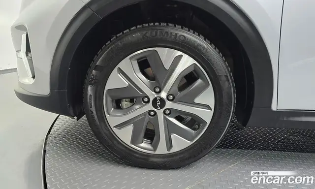 Kia Niro 2022 0.2 автомат (гидро), миниатюра 6 Kia Niro 2022 0.2 автомат (гидро), миниатюра 6