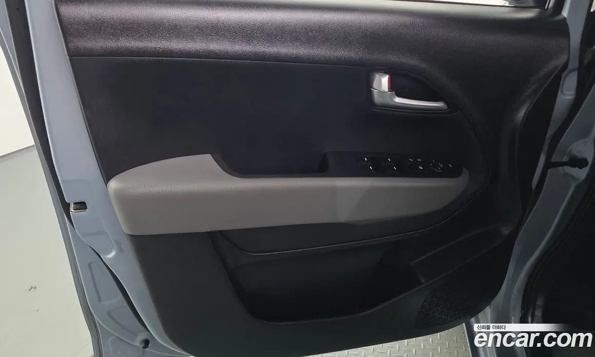Kia Ray 2018 1.0 автомат (гидро), фото 14