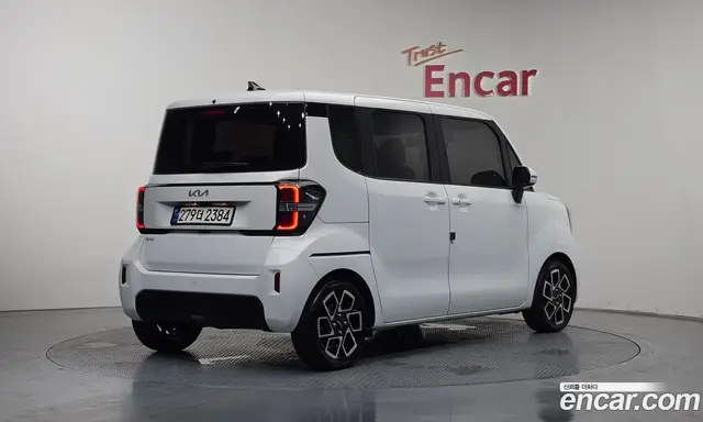 Kia Ray 2023 1.0 автомат (гидро), миниатюра 2