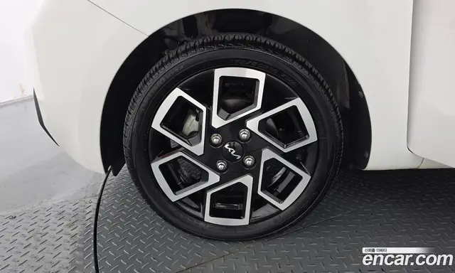 Kia Ray 2023 1.0 автомат (гидро), миниатюра 5
