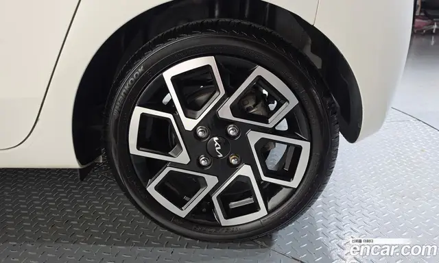 Kia Ray 2023 1.0 автомат (гидро), миниатюра 7