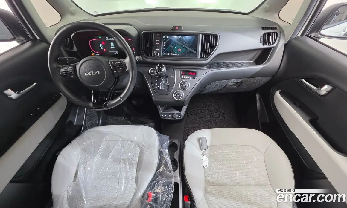 Kia Ray 2023 1.0 автомат (гидро), фото 10