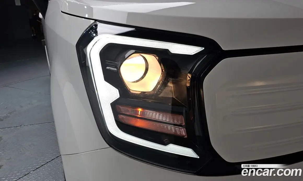 Kia Ray 2023 1.0 автомат (гидро), фото 7