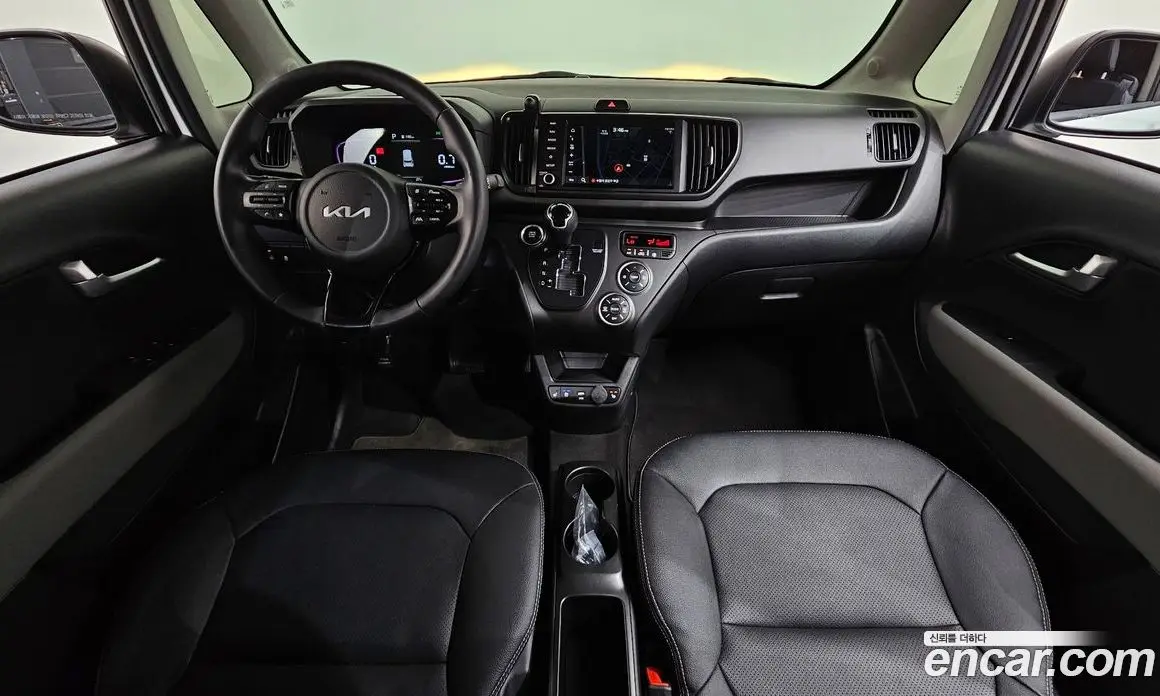 Kia Ray 2023 1.0 автомат (гидро), фото 10