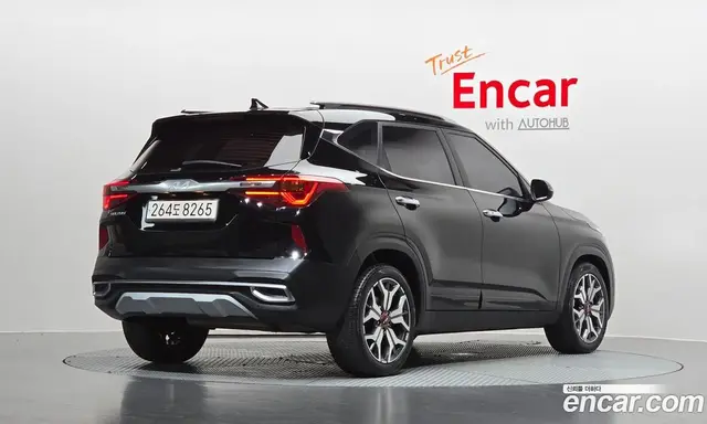 Kia Seltos 2022 1.6 автомат (гидро), миниатюра 2 Kia Seltos 2022 1.6 автомат (гидро), миниатюра 2