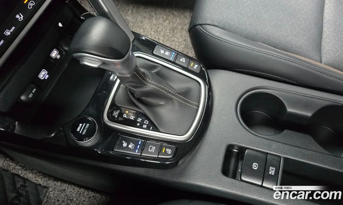 Kia Seltos 2022 1.6 автомат (гидро), фото 12 Kia Seltos 2022 1.6 автомат (гидро), фото 12