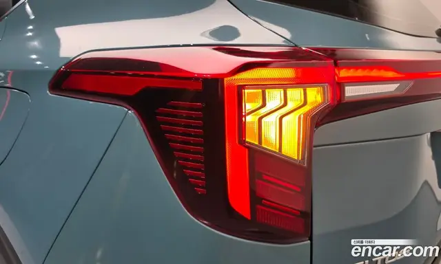 Kia Seltos 2024 1.6 автомат (гидро), миниатюра 9