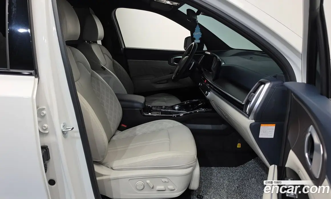 Kia Sorento 2024 1.6 автомат (гидро), фото 16 Kia Sorento 2024 1.6 автомат (гидро), фото 16