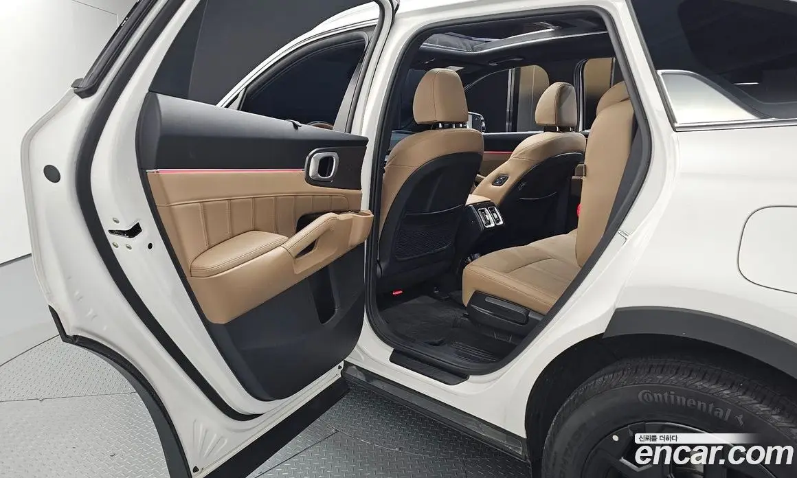 Kia Sorento 2025 1.6 автомат (гидро), фото 18 Kia Sorento 2025 1.6 автомат (гидро), фото 18