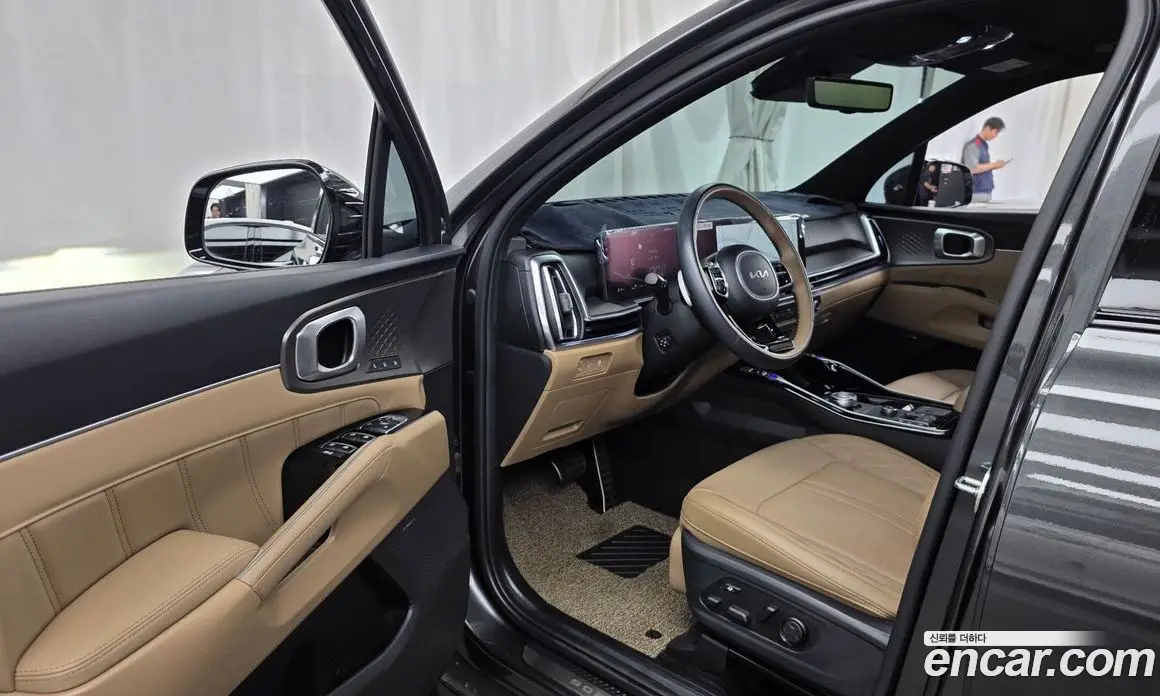 Kia Sorento 2025 2.5 автомат (гидро), фото 10 Kia Sorento 2025 2.5 автомат (гидро), фото 10