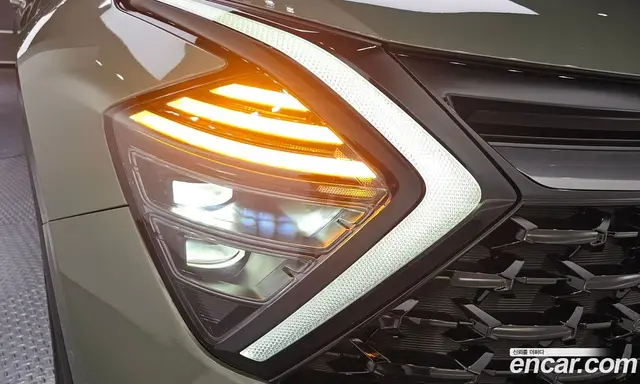 Kia Sportage 2023 2.0 автомат (гидро), миниатюра 8 Kia Sportage 2023 2.0 автомат (гидро), миниатюра 8