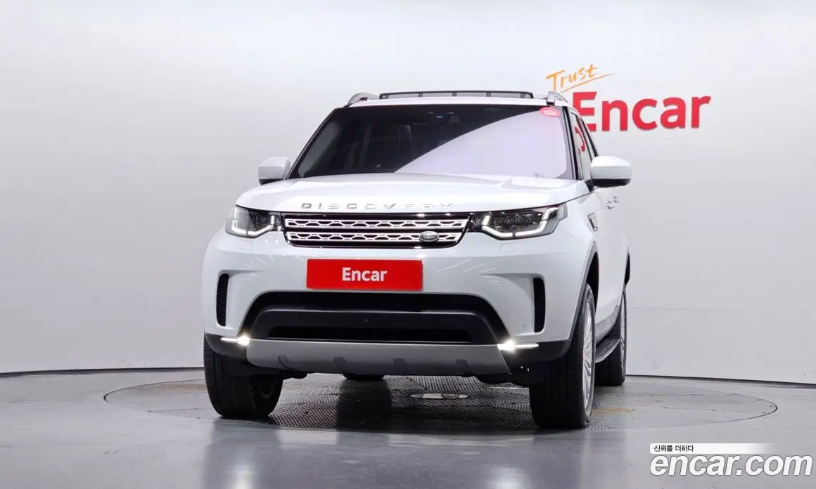 Land Rover Discovery 2018 3.0 автомат (гидро), фото 3 Land Rover Discovery 2018 3.0 автомат (гидро), фото 3