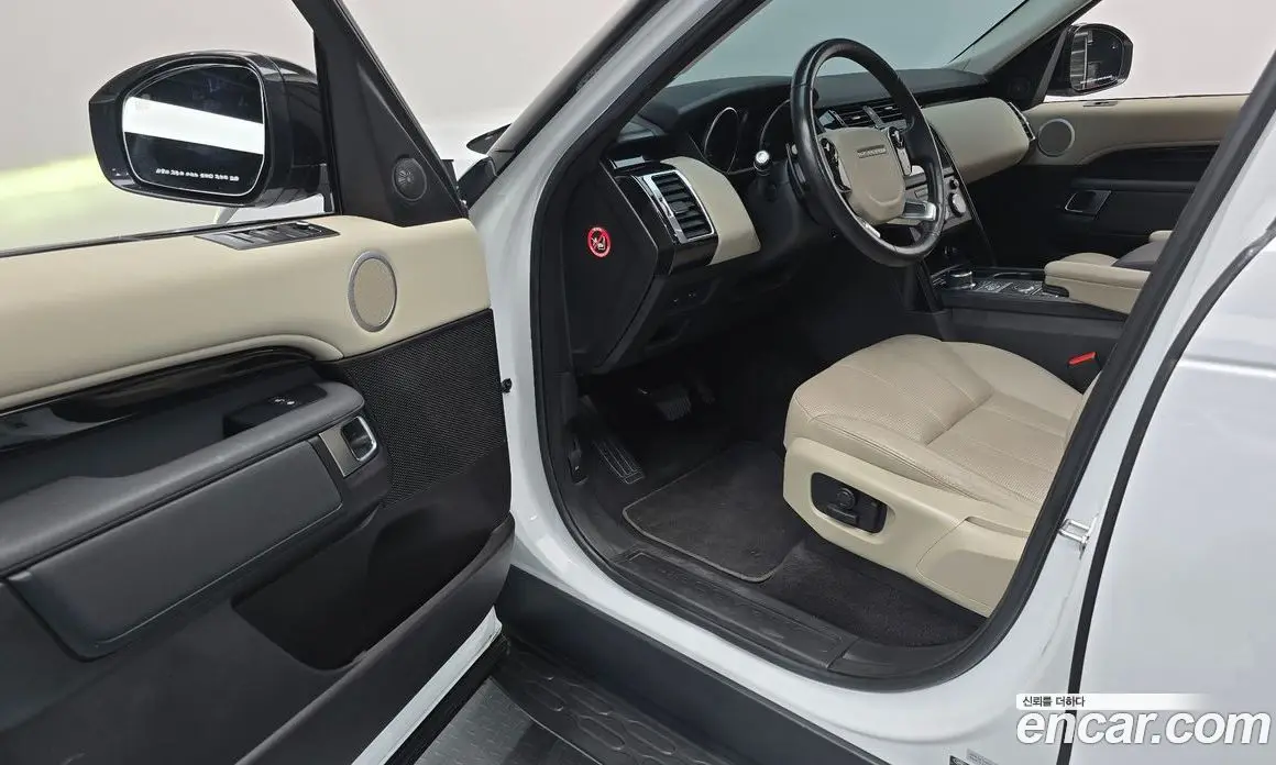 Land Rover Discovery 2019 3.0 автомат (гидро), фото 13