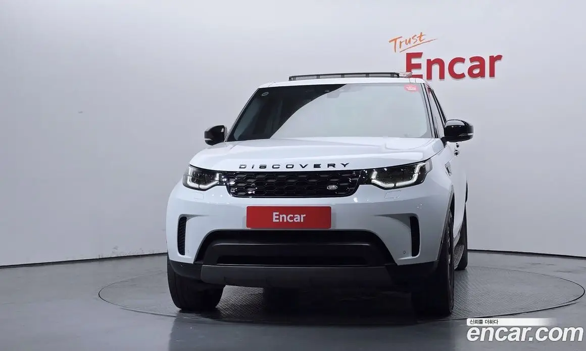 Land Rover Discovery 2019 3.0 автомат (гидро), фото 3