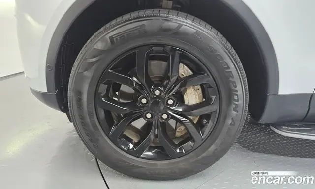 Land Rover Discovery 2019 3.0 автомат (гидро), миниатюра 5