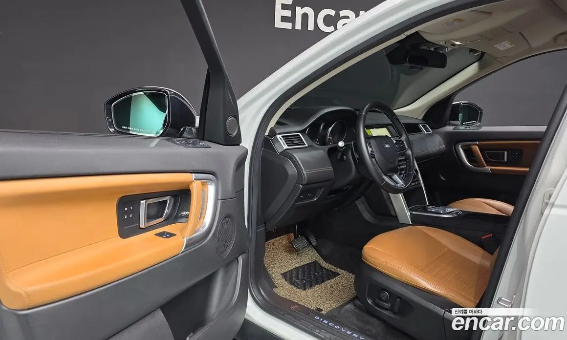 Land Rover Discovery Sport 2017 2.0 автомат (гидро), фото 13