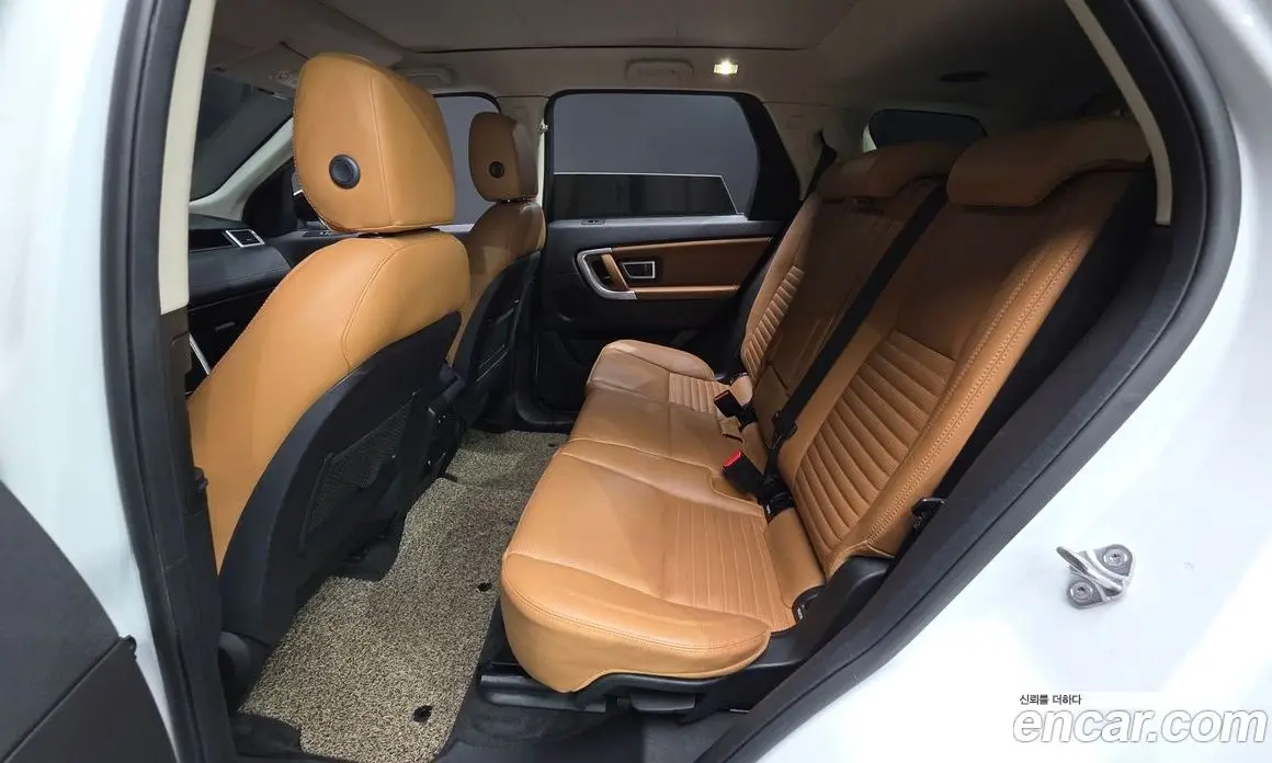 Land Rover Discovery Sport 2017 2.0 автомат (гидро), фото 16
