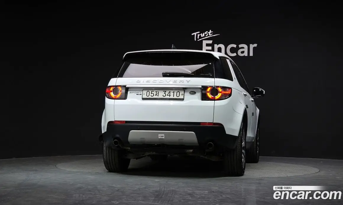 Land Rover Discovery Sport 2017 2.0 автомат (гидро), фото 4