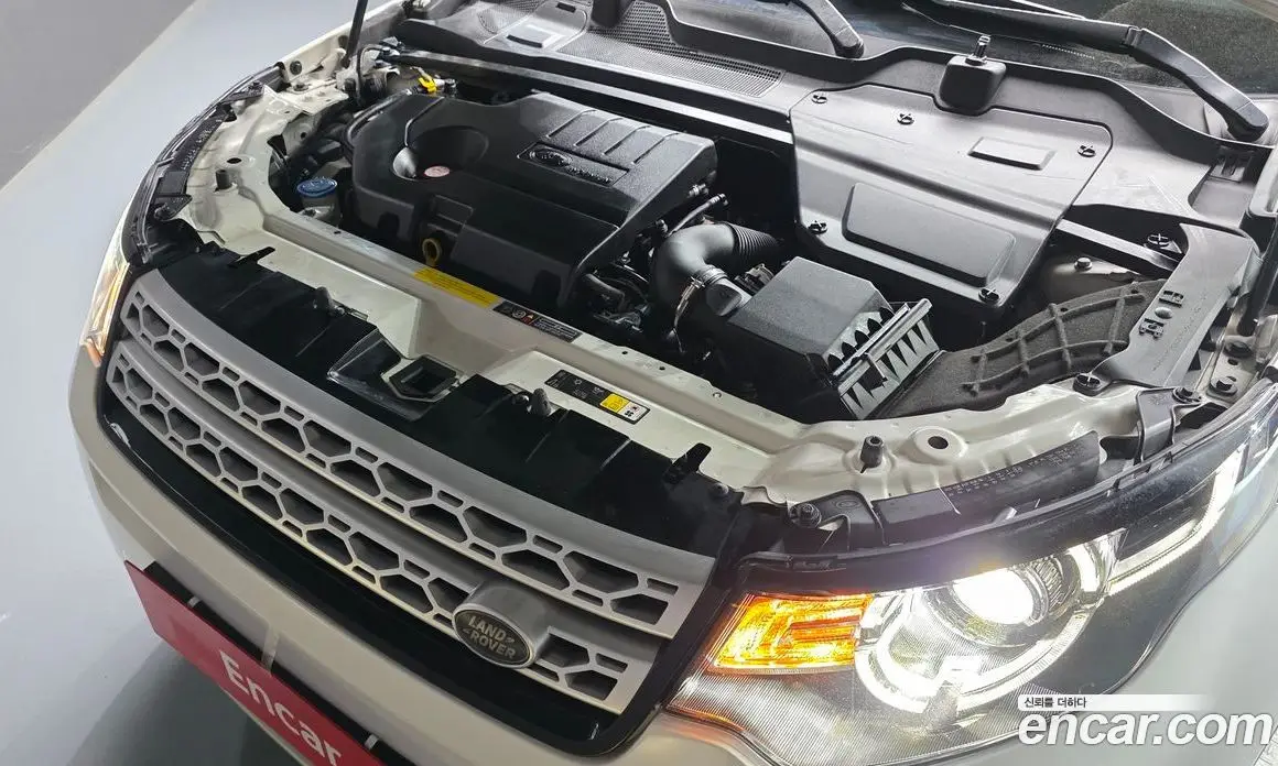 Land Rover Discovery Sport 2017 2.0 автомат (гидро), фото 6