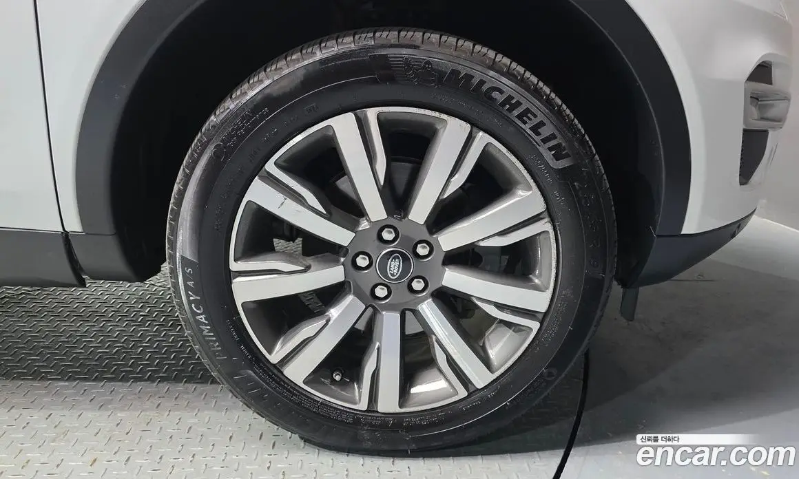 Land Rover Discovery Sport 2017 2.0 автомат (гидро), фото 7