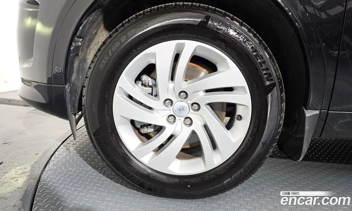Land Rover Discovery Sport 2025 2.0 автомат (гидро), фото 4