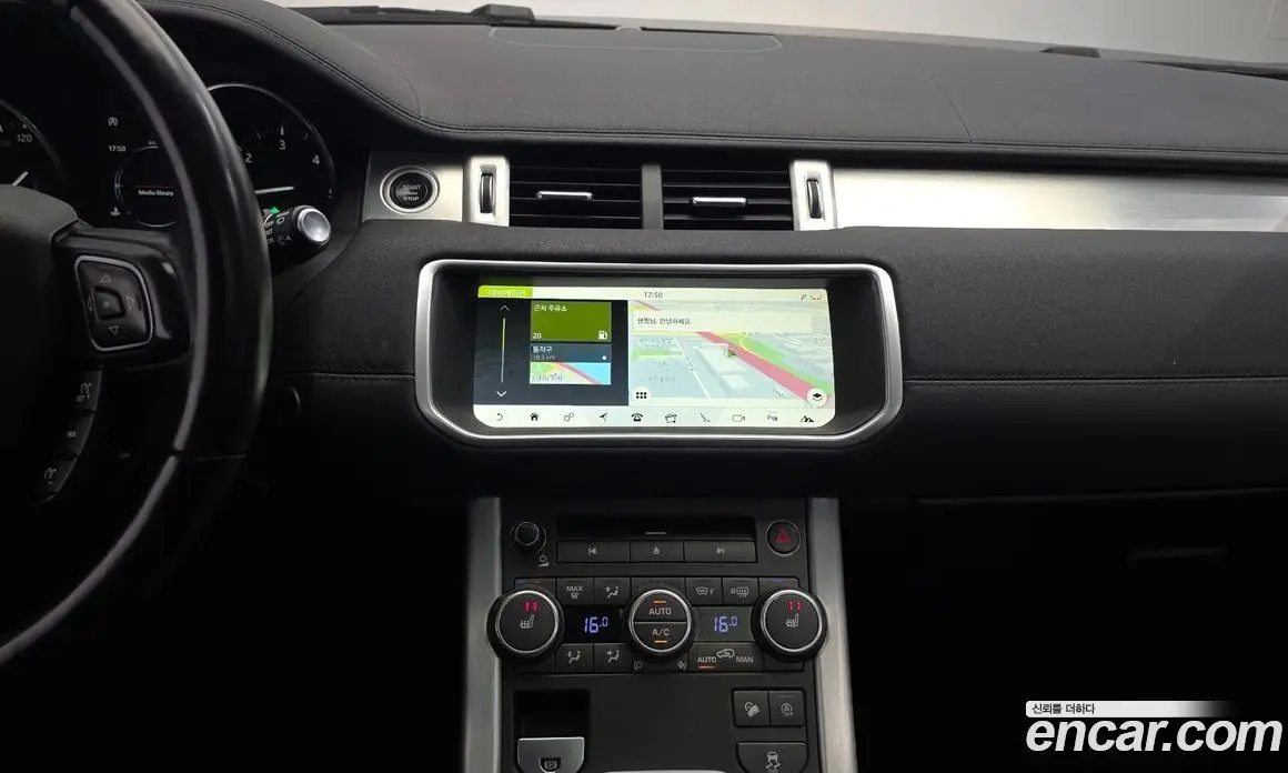 Land Rover Range Rover Evoque 2018 2.0 автомат (гидро), фото 20 Land Rover Range Rover Evoque 2018 2.0 автомат (гидро), фото 20