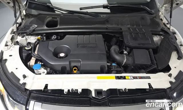 Land Rover Range Rover Evoque 2018 2.0 автомат (гидро), миниатюра 6 Land Rover Range Rover Evoque 2018 2.0 автомат (гидро), миниатюра 6