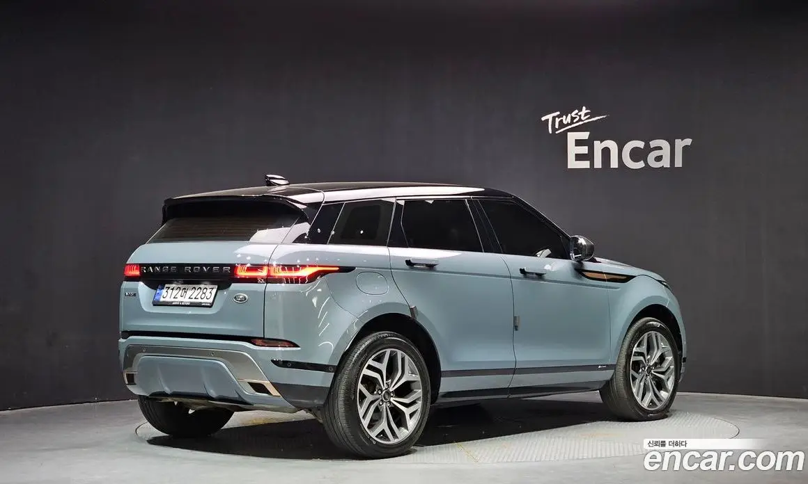 Land Rover Range Rover Evoque 2020 2.0 автомат (гидро), фото 2 Land Rover Range Rover Evoque 2020 2.0 автомат (гидро), фото 2