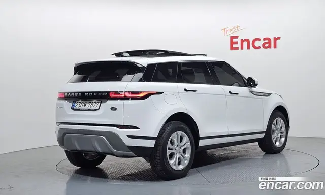 Land Rover Range Rover Evoque 2022 2.0 автомат (гидро), миниатюра 2 Land Rover Range Rover Evoque 2022 2.0 автомат (гидро), миниатюра 2