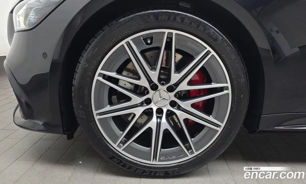 Mercedes-Benz AMG GT 2023 3.0 автомат (гидро), фото 4 Mercedes-Benz AMG GT 2023 3.0 автомат (гидро), фото 4